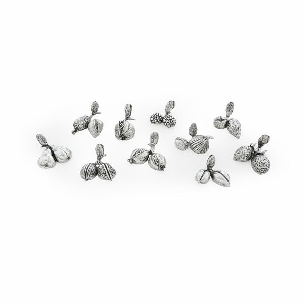 Dieci segnaposto. Argenteria italiana del XX secolo