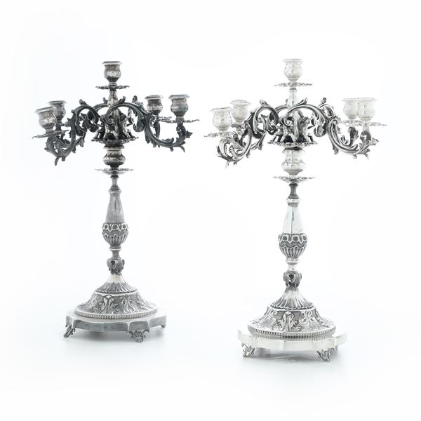 Coppia di candelabri. Argenteria artistica milanese del XX secolo