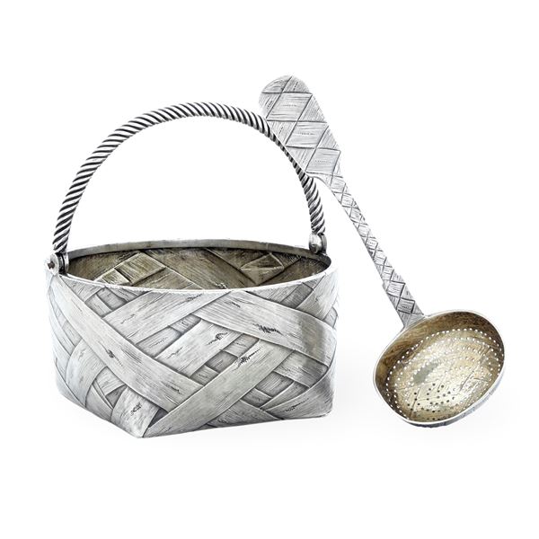 San Pietroburgo 1889 e San Pietroburgo 1884 Cestino e cucchiaio traforato