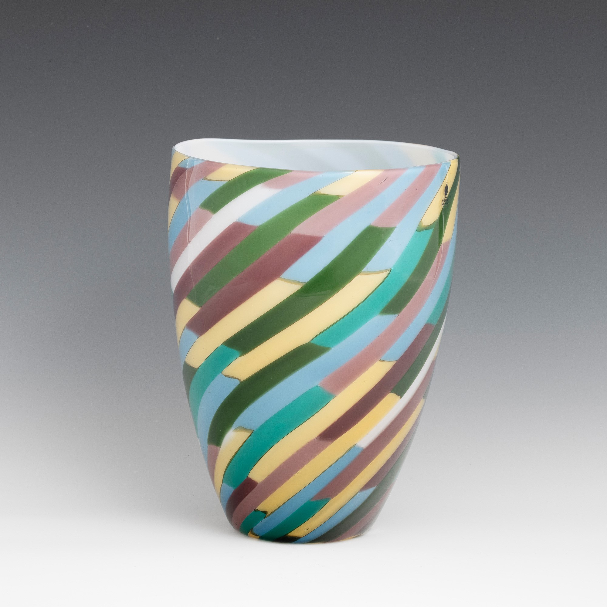 Laura Diaz De Santillana - Venini, Murano 1981