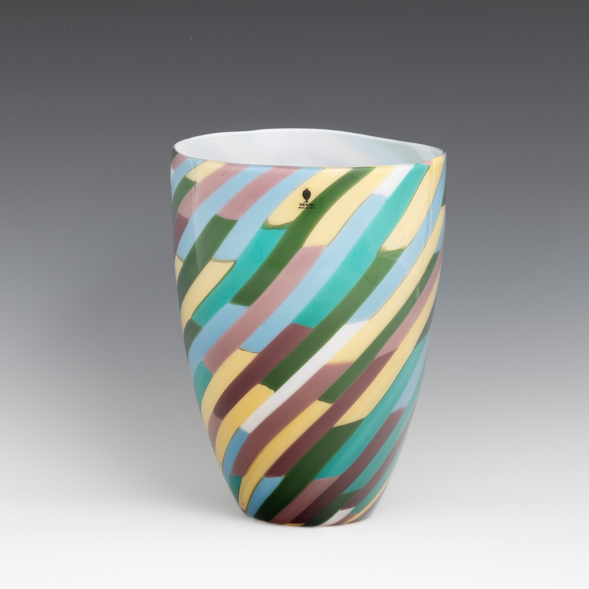 Laura Diaz De Santillana - Venini, Murano 1981