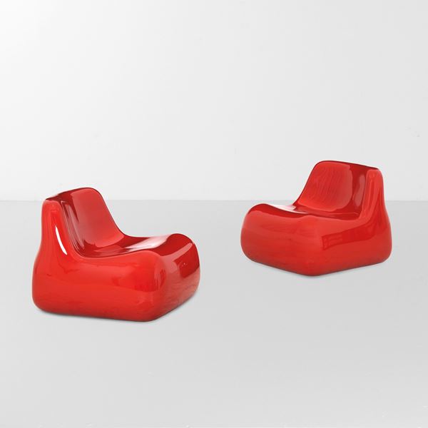 Due poltrone mod. Jumbona