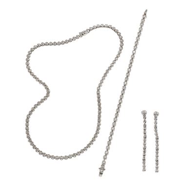 Parure Composta da Collana, Bracciale ed Orecchini con Diamanti