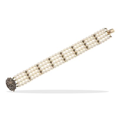 Bracciale a Quattro Fili di Perle Coltivate
