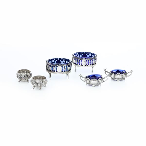 Tre coppie di saliere, 2 coppie apparentemente prive di punzoni