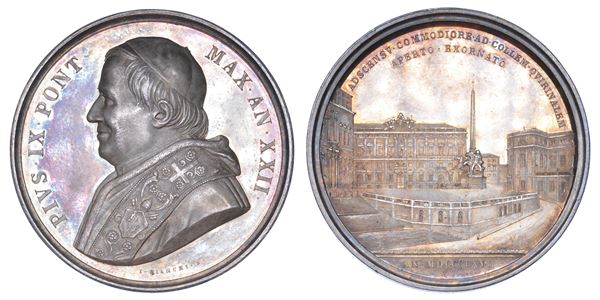STATO PONTIFICIO. PIO IX (Giovanni Maria Mastai Ferretti), 1846-1878. Medaglia annuale in argento 1867/A. XXII. La scalinata di Piazza del Quirinale.