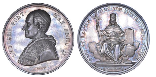 ROMA. LEONE XIII (Vincenzo Gioacchino Luigi Pecci), 1878-1903. Medaglia annuale in argento 1879/A. II. La Chiesa Cattolica contro le teorie sovversive.