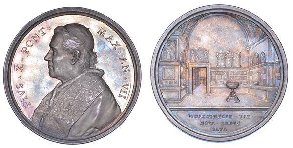 ROMA. PIO X (Giuseppe Melchiorre Sarto), 1903-1914. Medaglia annuale in argento 1909/A. VII. Nuova sede della Pinacoteca Vaticana.