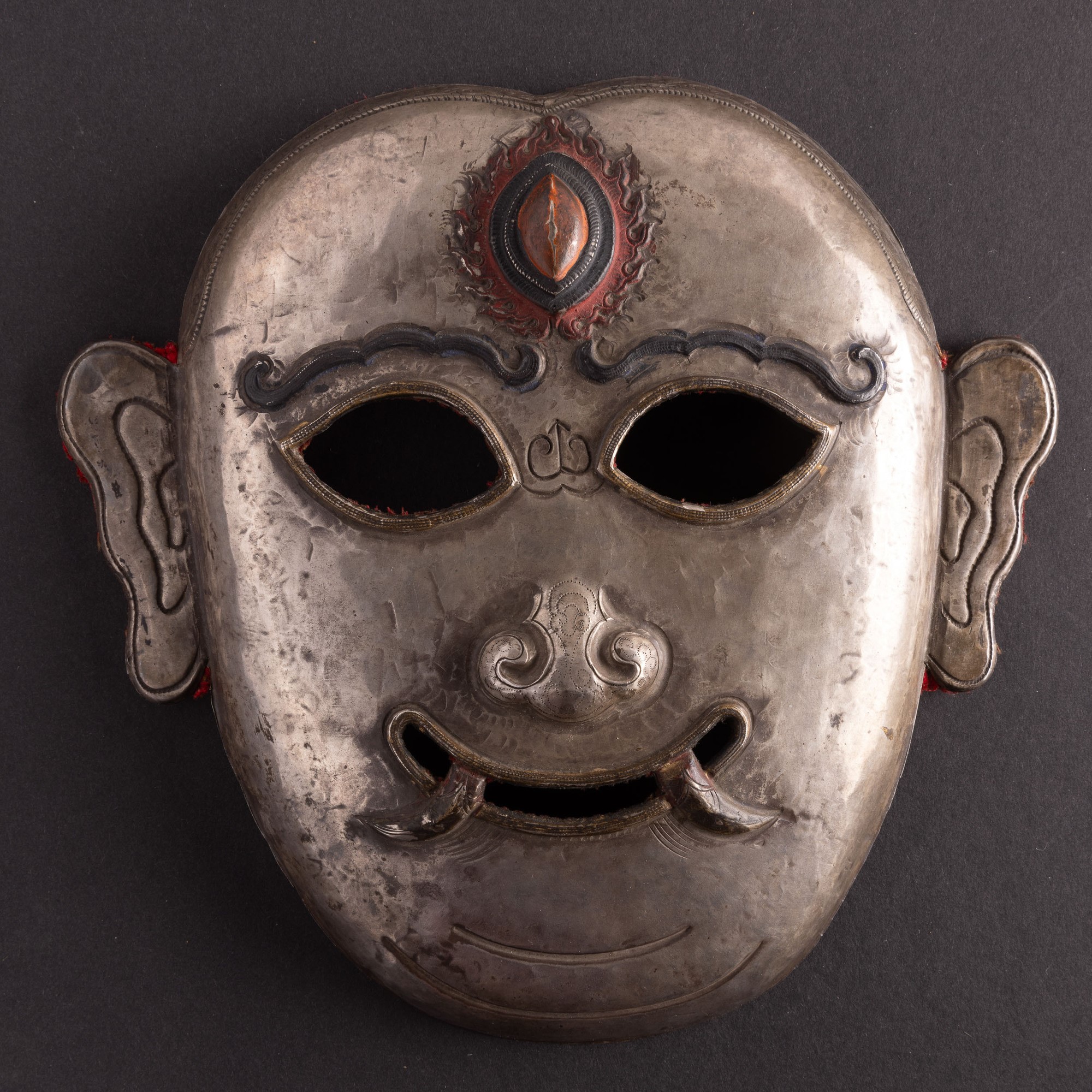 Coppia di Maschere in Lamina di Argento, con Tracce di Doratura e Parzialmente Dipinte, Tibet, XI...