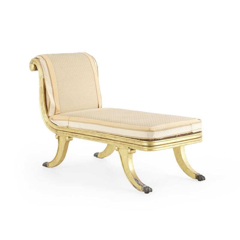 Piccola agrippina stile Impero in legno laccato e dorato. XIX secolo  - Auction Antiques - Cambi Casa d'Aste