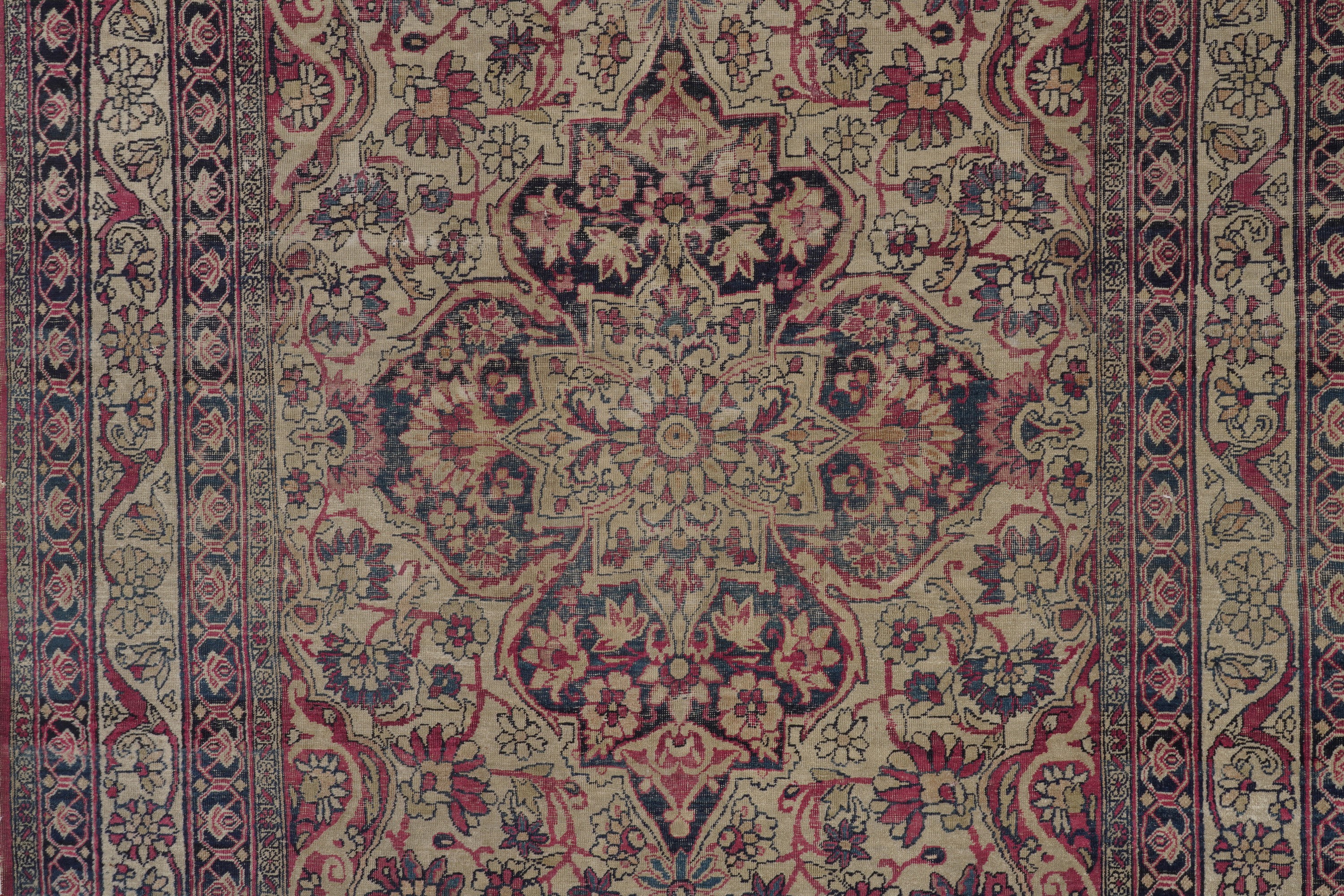 Lotto di Due Tappeti uno Kirman Persia Fine XIX Secolo, L’altro Shirvan Caucaso Inizio XX Secolo