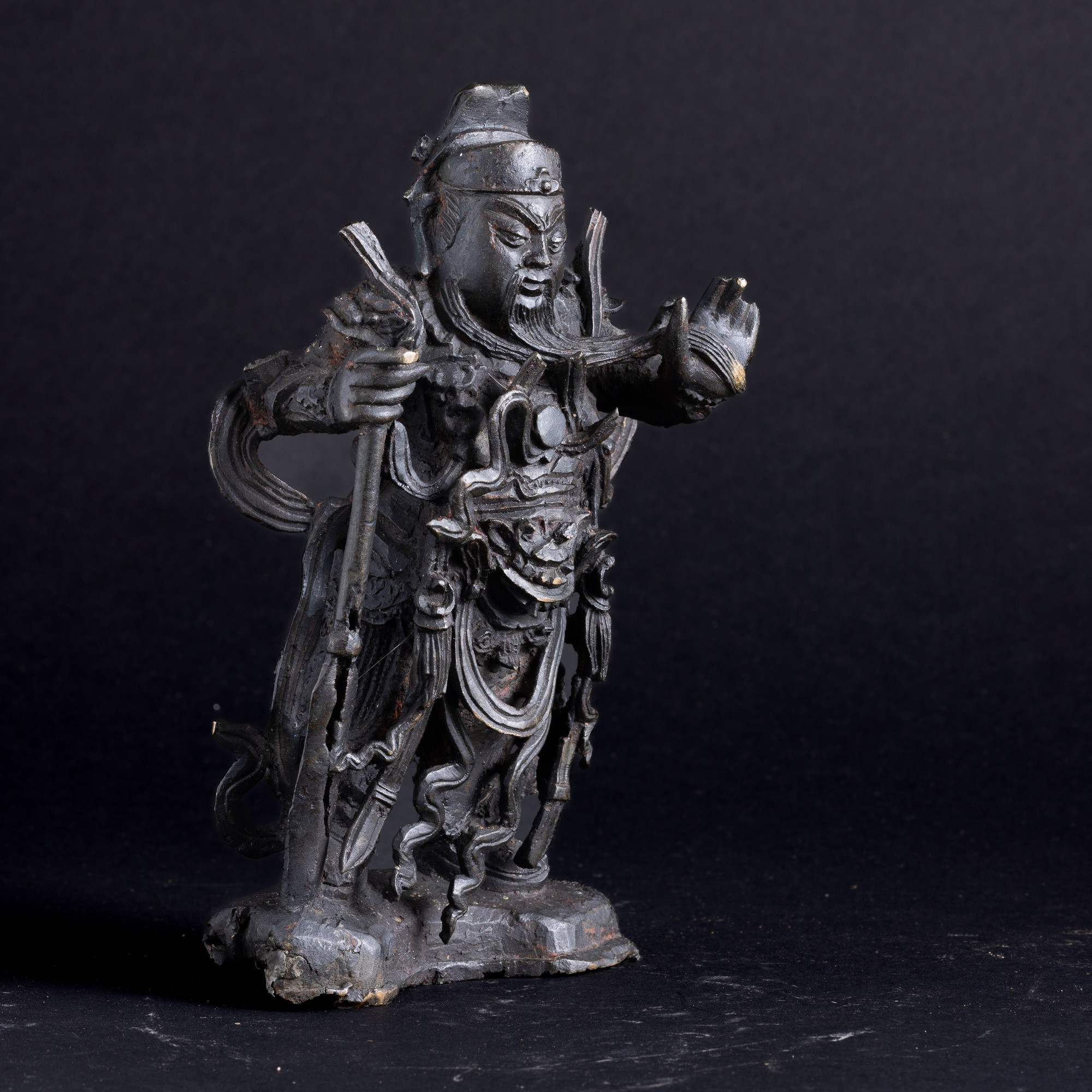Figura in Bronzo Raffigurante Guerriero, Cina, Dinastia Ming, XVII Secolo