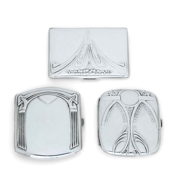 Tre portasigarette Art Noveau. Uno Inghilterra, due Germania, inizi XX secolo