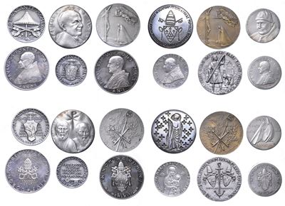 Vaticano. Lotto di Dodici Medaglie.