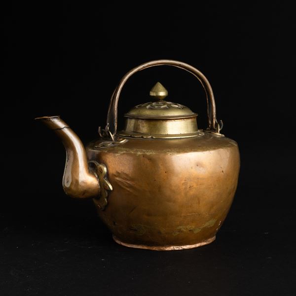 Teiera in rame, Tibet, XIX secolo