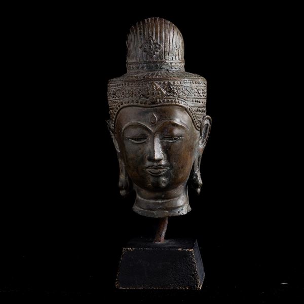 Testa di Buddha in bronzo, Thailandia, XX secolo