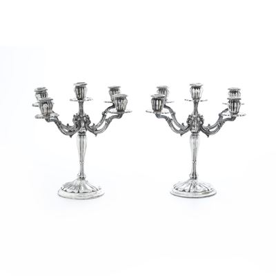 Coppia di Candelabri. Argenteria Italiana della Prima Metà del XX Secolo