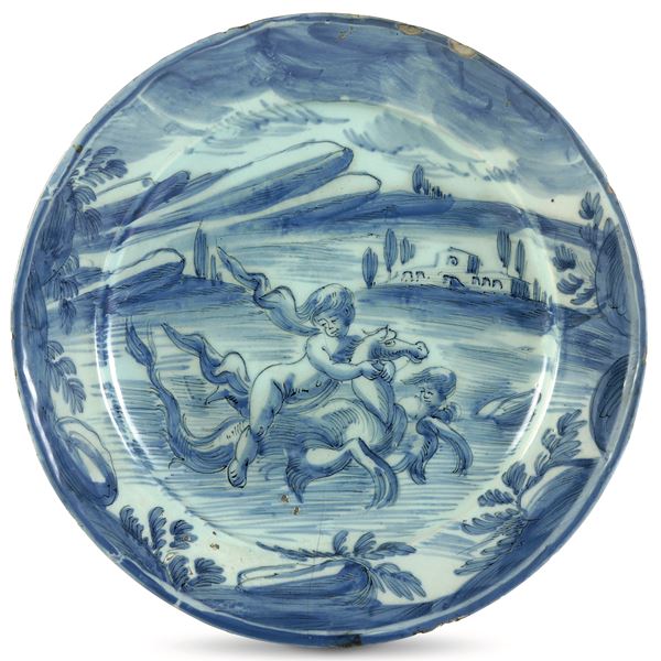 Piatto Albisola, fine del XVII o inizio del XVIII secolo 