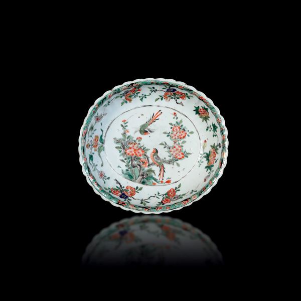 Famiglia Verde porcelain plate with naturalistic motif, China, Qing Dynasty, Kangxi period (1662-1722)