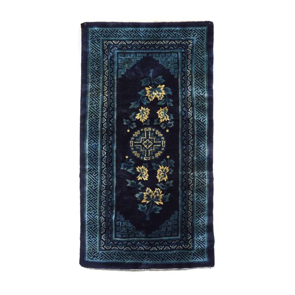 Piccolo tappeto Cina inizio XX secolo