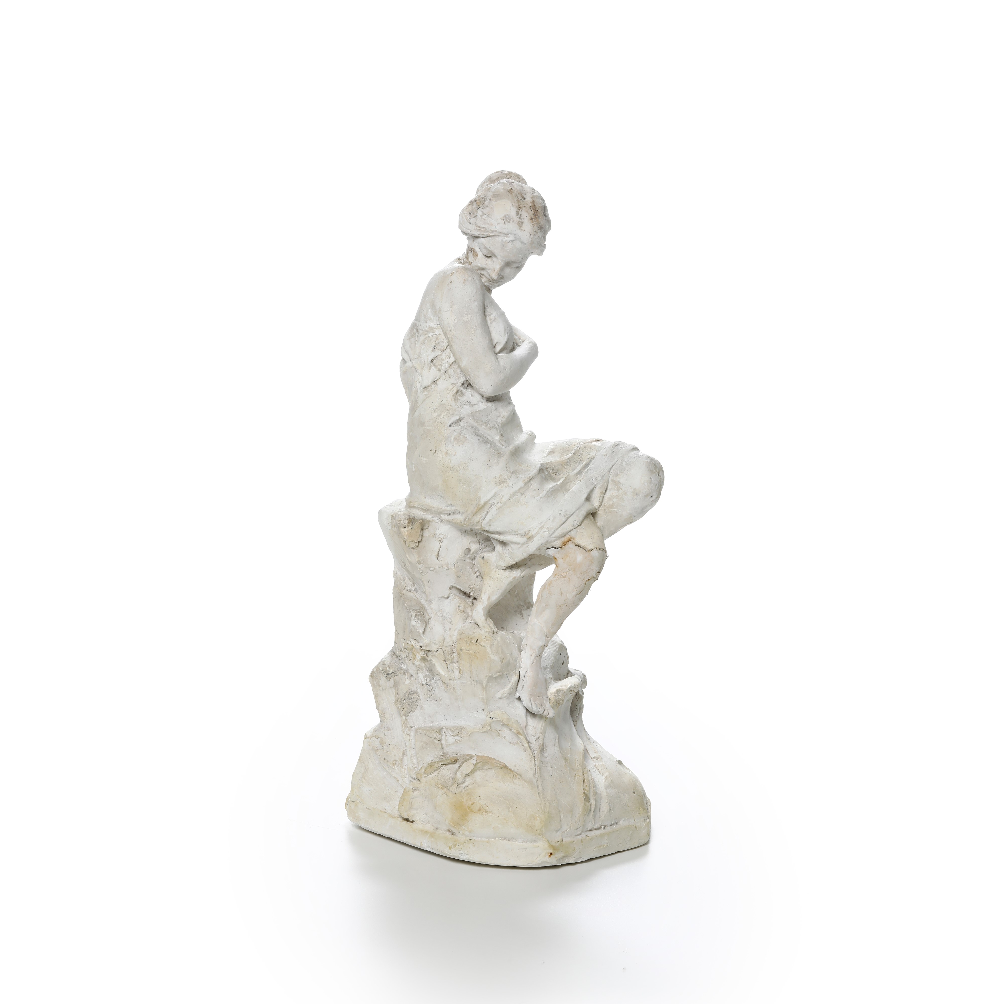 Scuola dell’inizio del XX secolo, Giovane donna pudica (scultura in gesso)