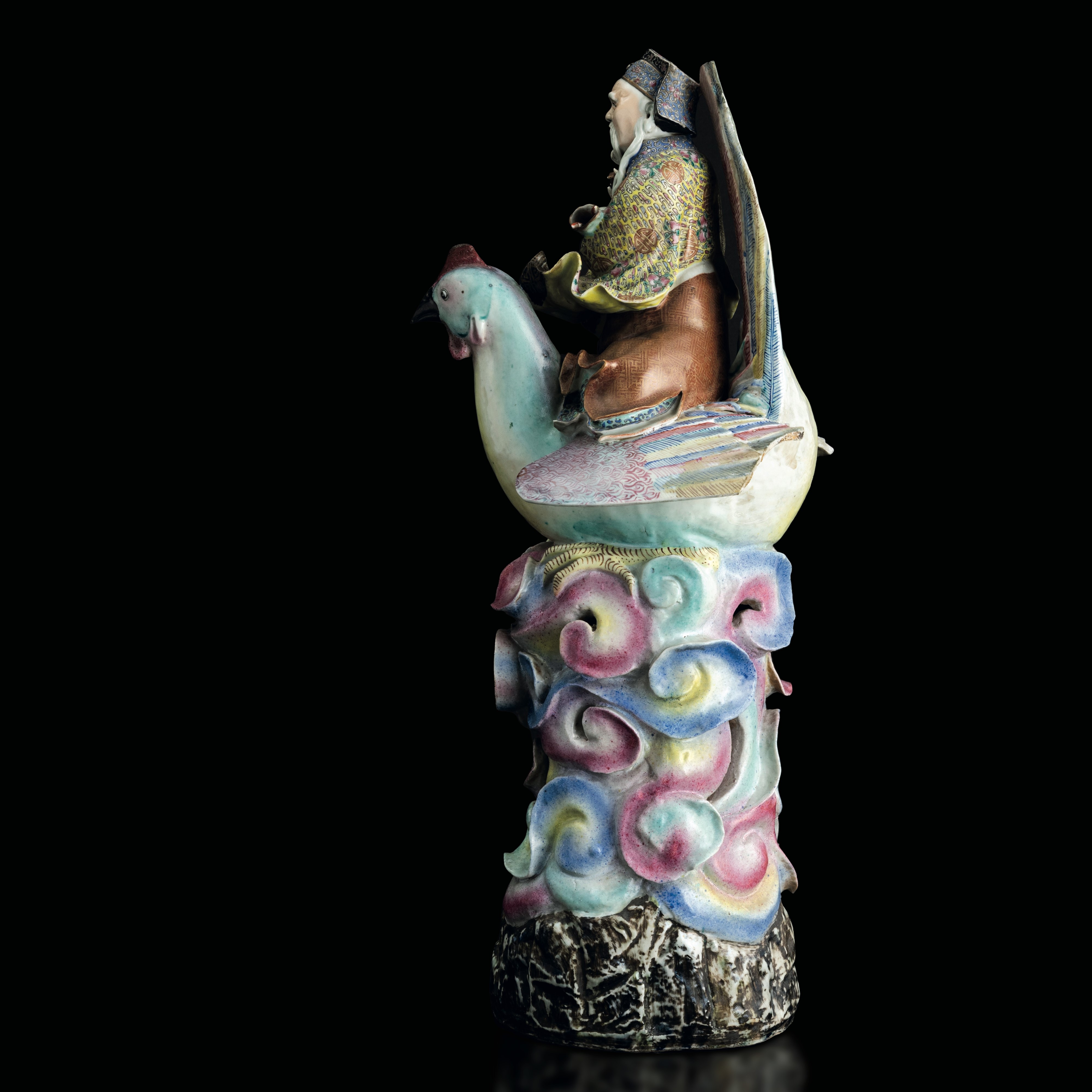 Grande Figura in Porcellana Policroma Raffigurante Saggio a Cavallo di un Gallo, Dinastia Qing, F...