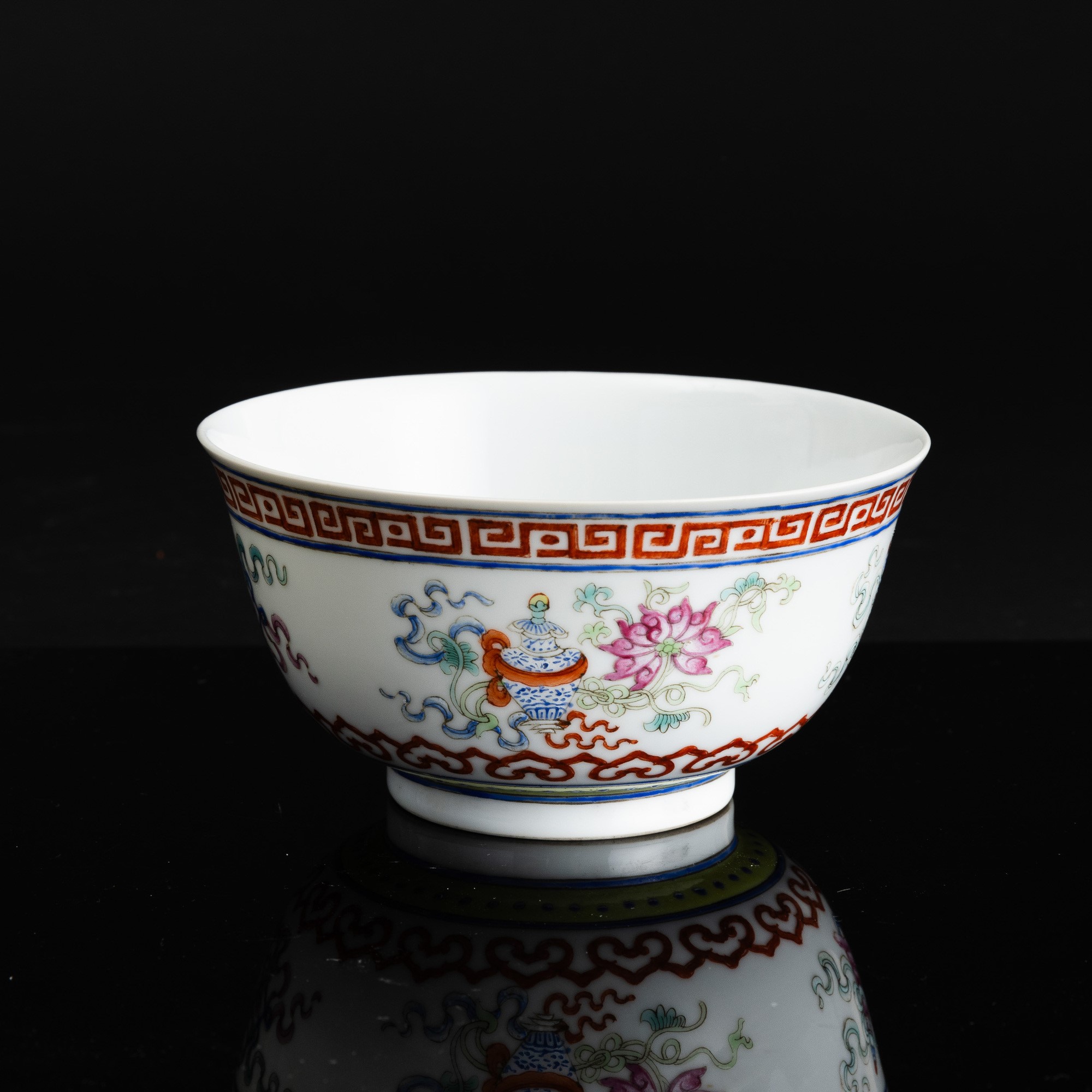 Coppa in Porcellana Famiglia Rosa, Cina, Dinastia Qing, Marca e del Periodo Tongzhi Nianzhi (1862...