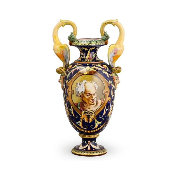 Vaso.<BR>Faenza, Achille Farina, 1880 circa.