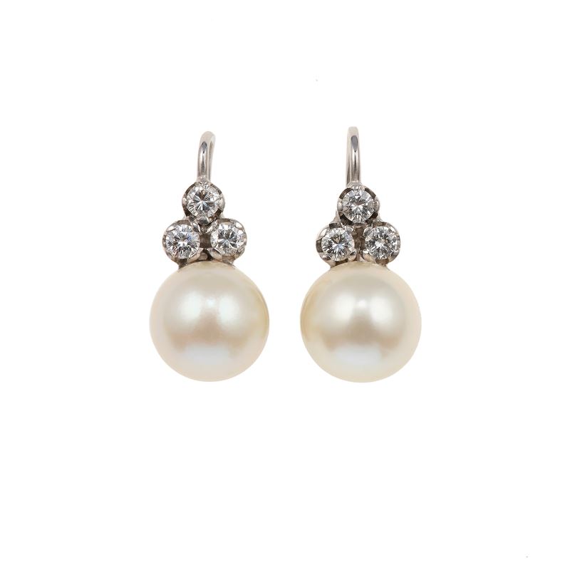 Pair of pearl, diamond and gold earrings  - Auction Jewels - Cambi Casa d'Aste