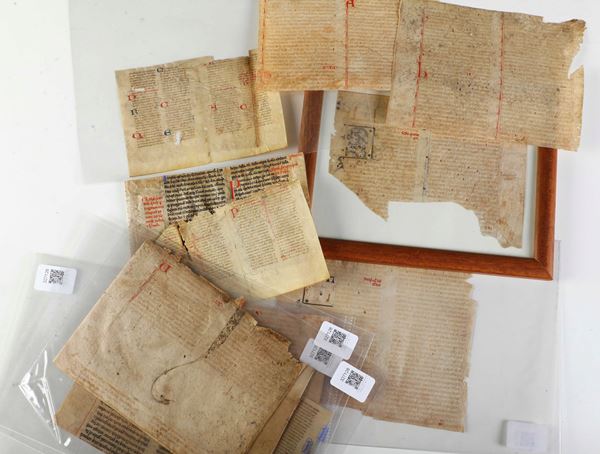Collezione di diciotto manoscritti su pergamena, per lo più del XIV-XV secolo