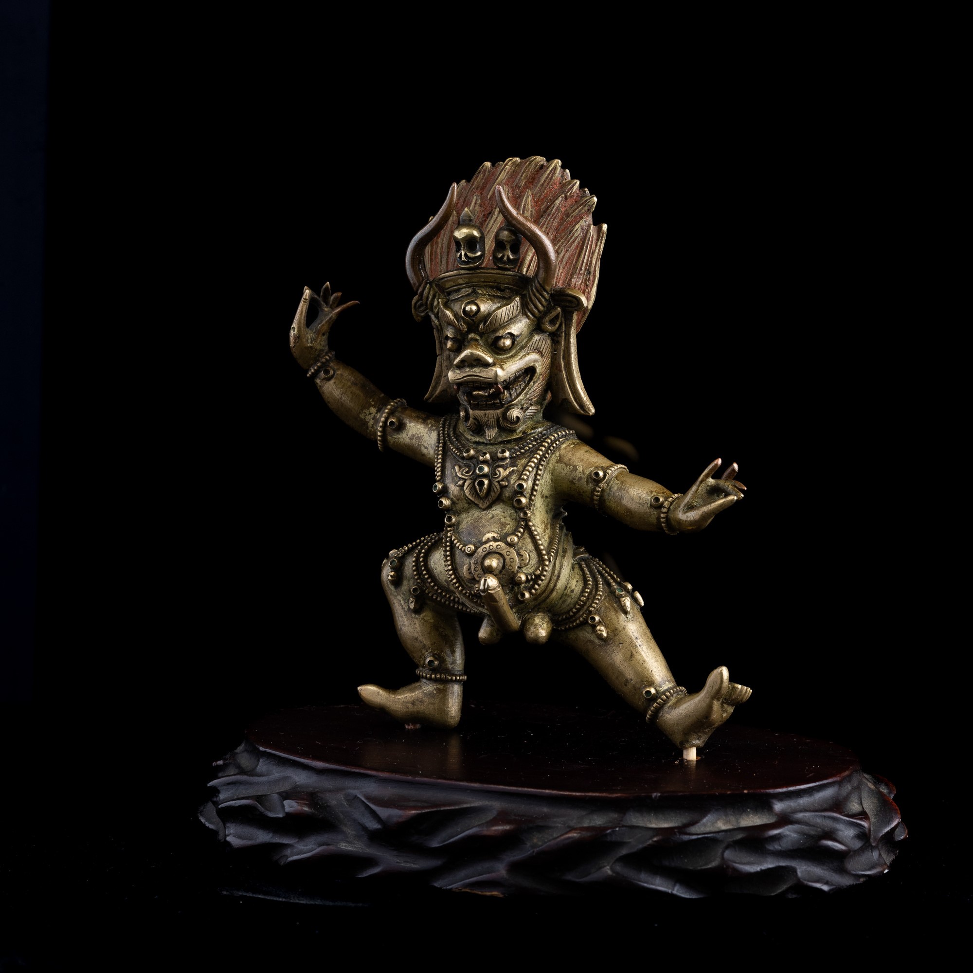 Figura Scolpita in Bronzo Raffigurante Yamantaka con Tracce di Policromia, Tibet, XVIII Secolo