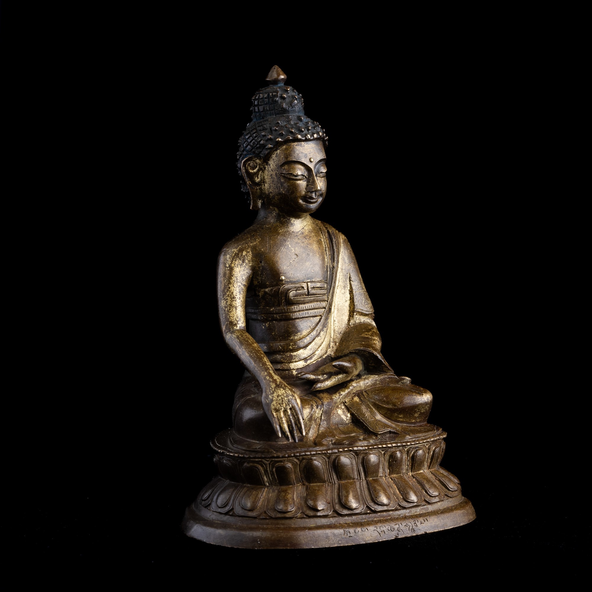 Figura di Buddha Sakyamuni Seduto su Doppio Fiore di Loto, Tibet, XVIII Secolo