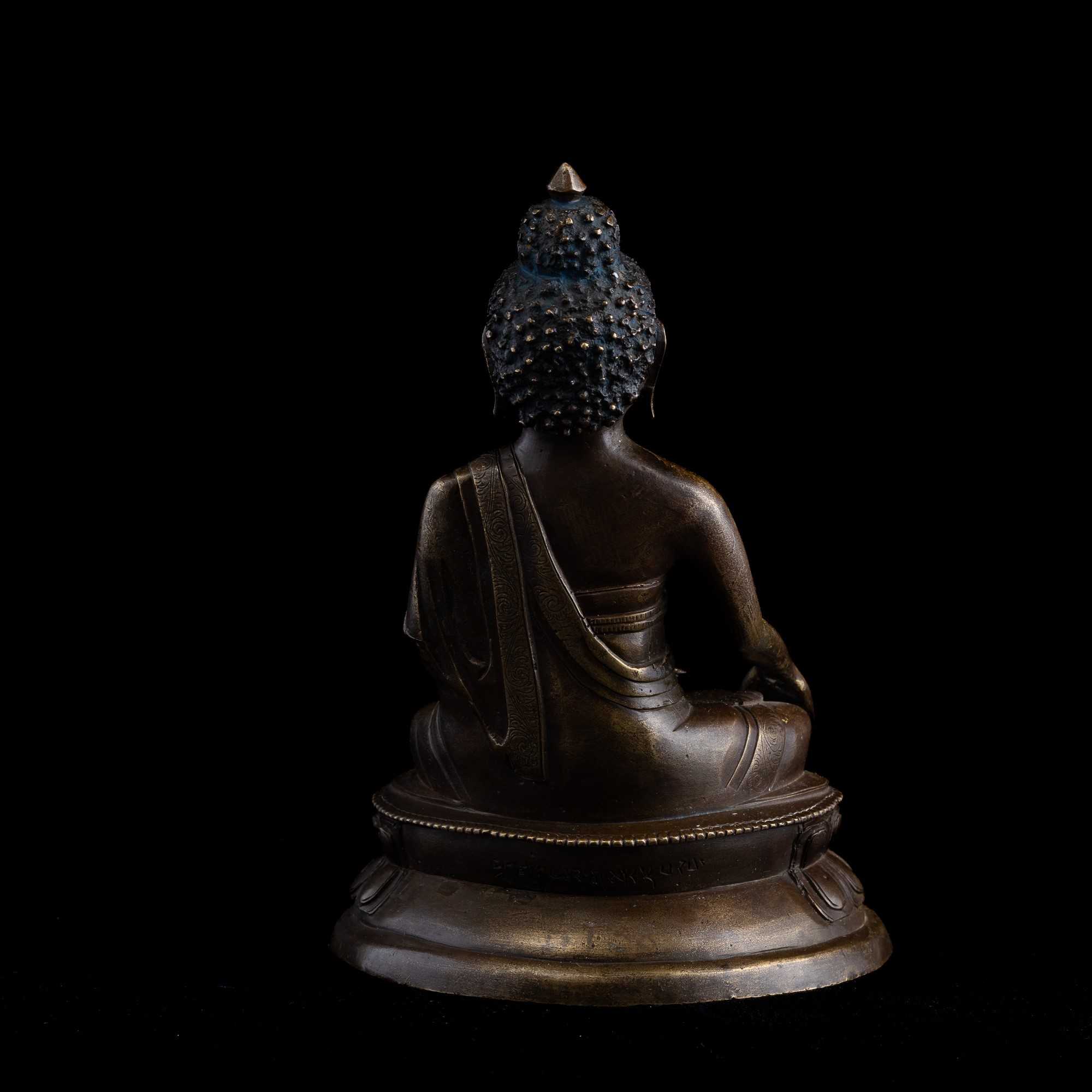 Figura di Buddha Sakyamuni Seduto su Doppio Fiore di Loto, Tibet, XVIII Secolo