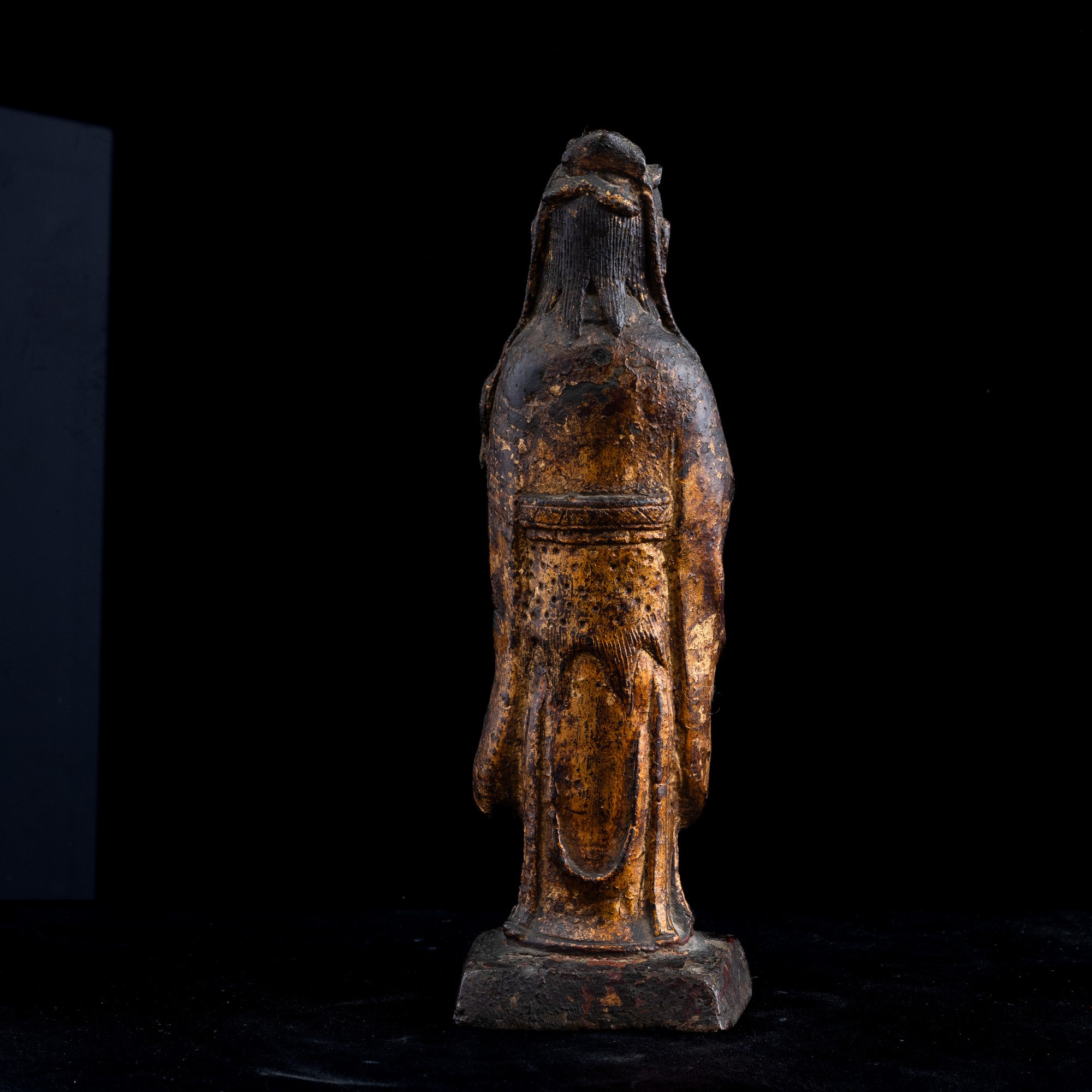 Figura in Bronzo Raffigurante Fanciulla con Tracce di Doratura, Cina, Dinastia Ming, XVII Secolo