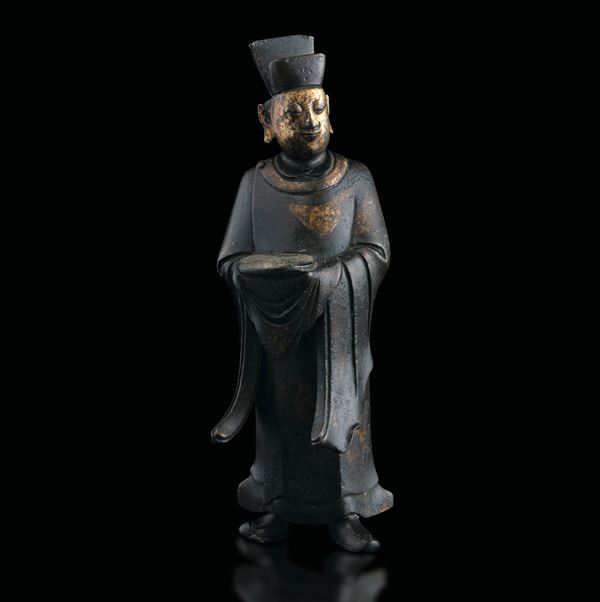 Figura in bronzo raffigurante letterato con testa dorata, Cina, Dinastia Ming, XVII secolo