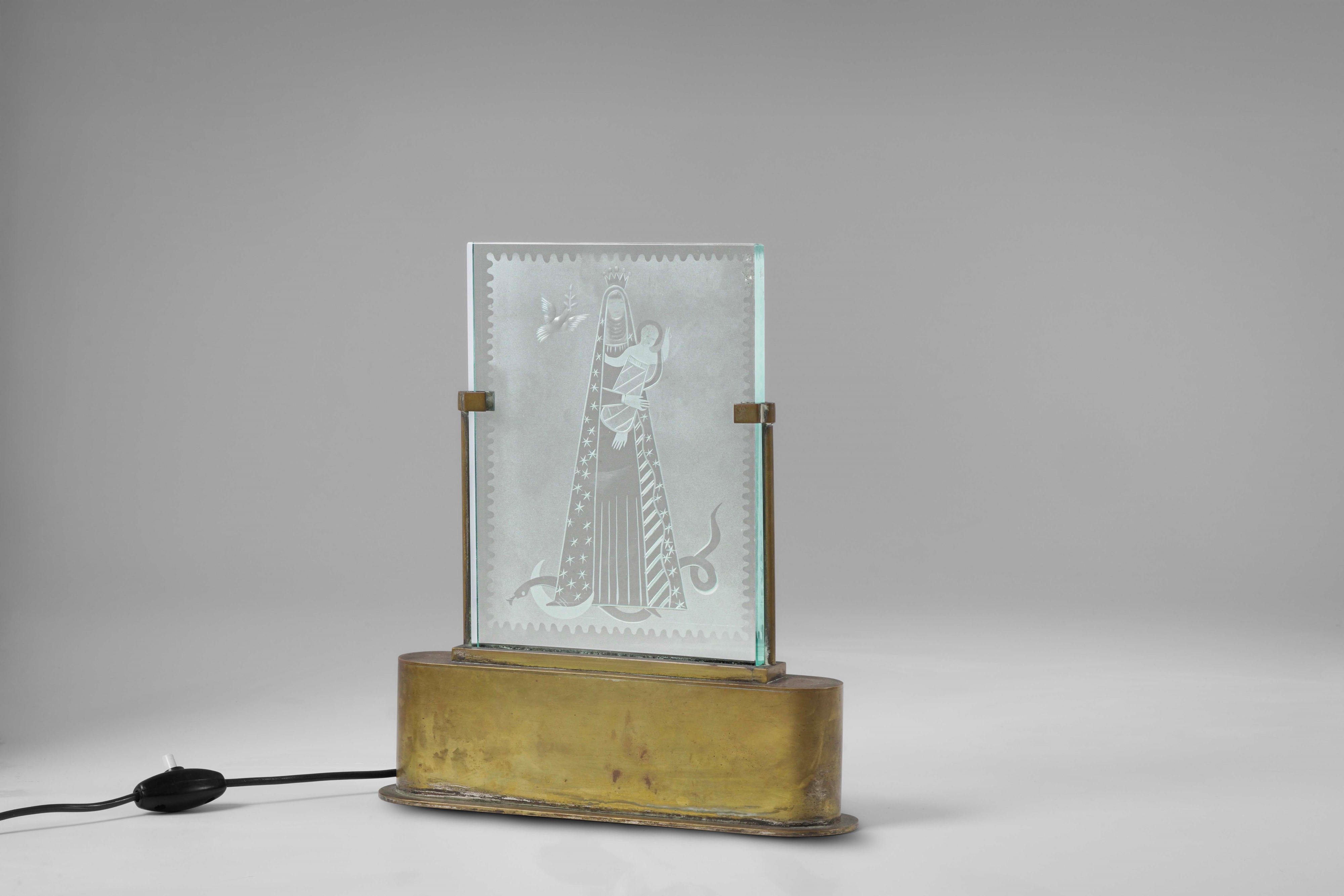 Gio Ponti - Lampada da tavolo in ottone e cristallo inciso, modello n. 0388