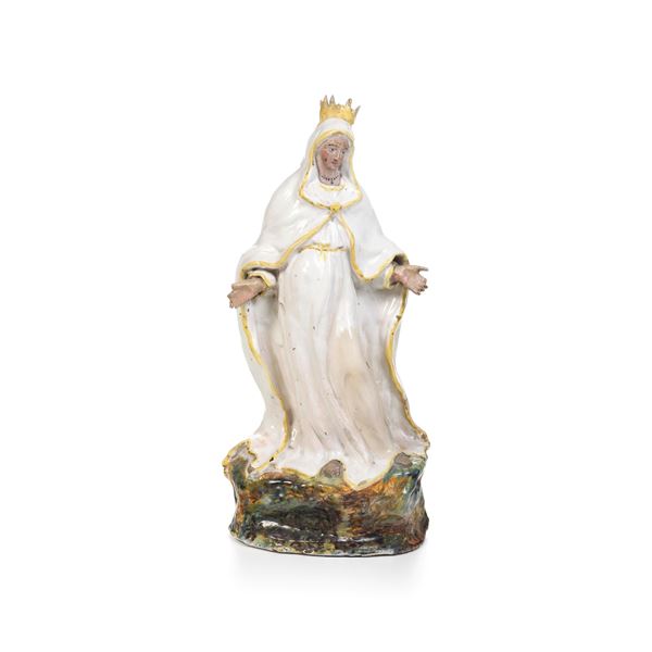 Monumentale scultura della Madonna della Misericordia. Savona o Albisola, fine del XVIII secolo. 