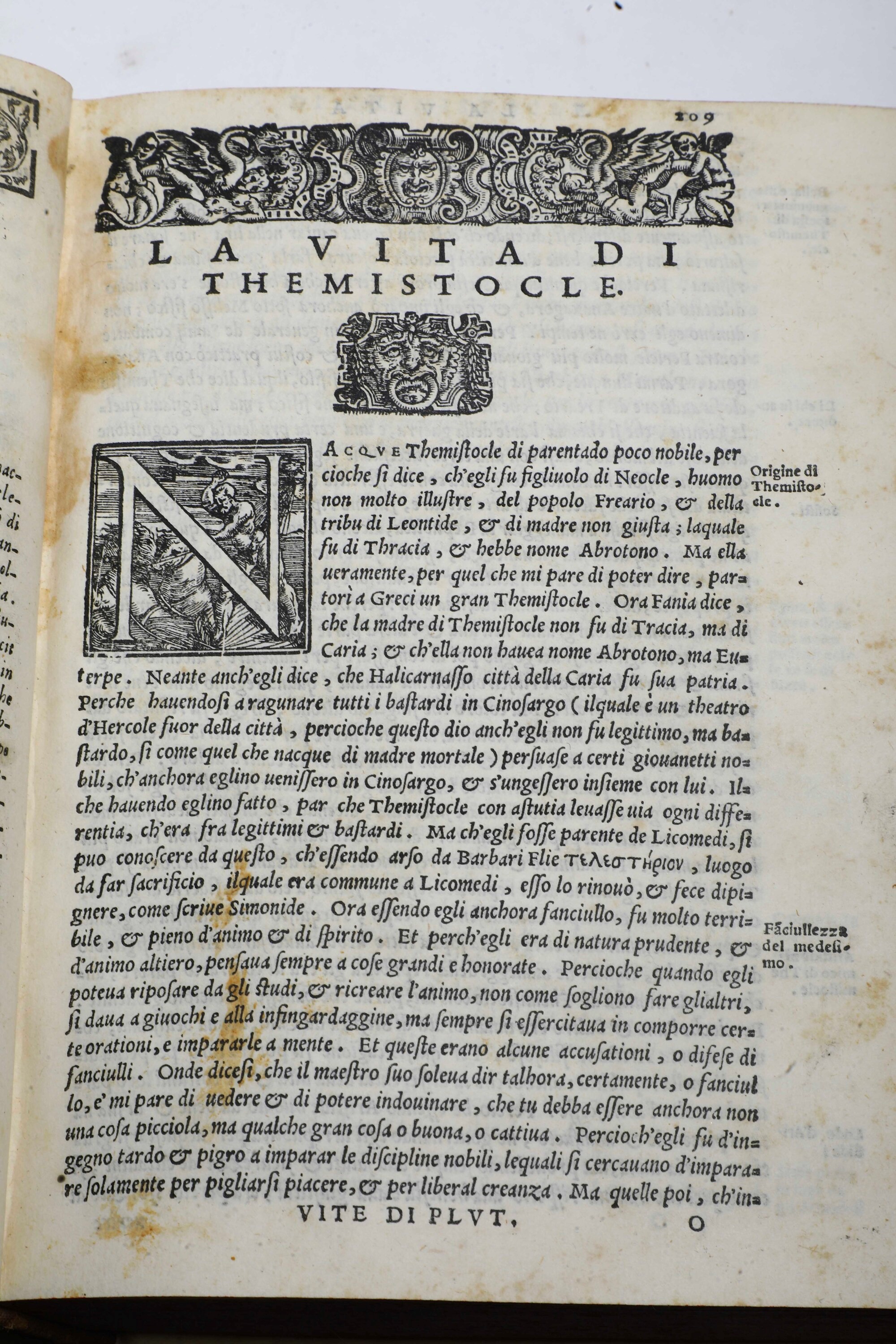Plutarco (46 - 125/127 D.C.) Vitein Vinegia, Appresso Gabriel Giolito De Ferrari, 1560-1565
