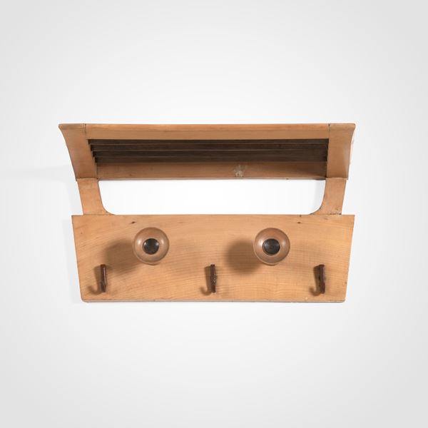 Appendiabiti a parete