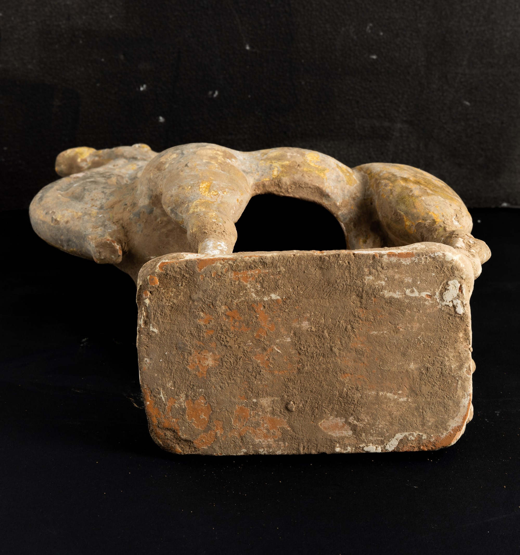 Figura di Cammello in Terracotta con Tracce di Policromia, Cina, Dinastia Tang (618-906)