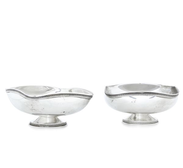 Coppia di ciotole. Argenteria italiana del XX secolo