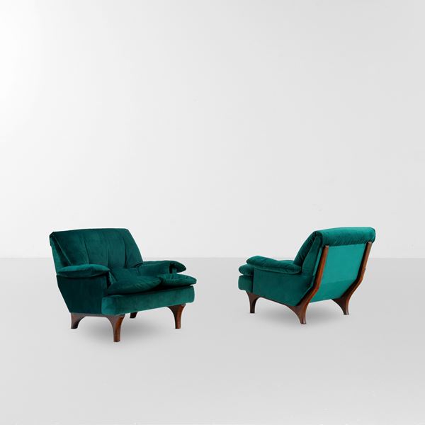 Due poltrone mod. P73