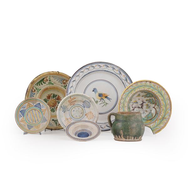 Sette diverse maioliche, XV-XX secolo.