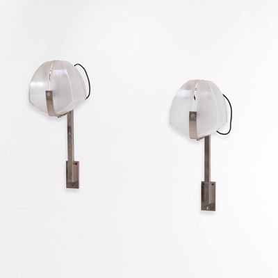 Due Lampade a Parete Mod. Omicron