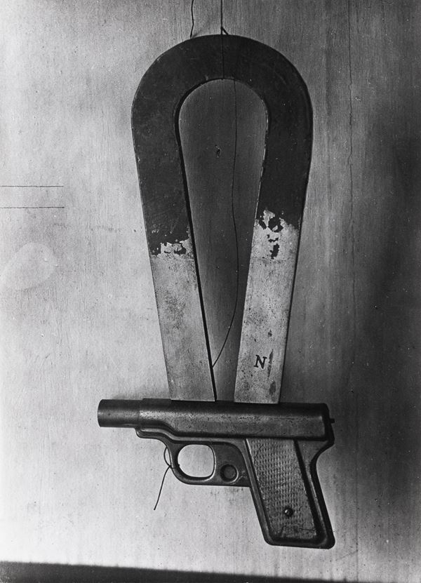 Man Ray - Compass