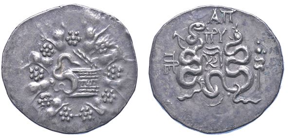 MISIA -  PERGAMO. DOMINIO ROMANO, 133-67 a.C. Cistoforo.