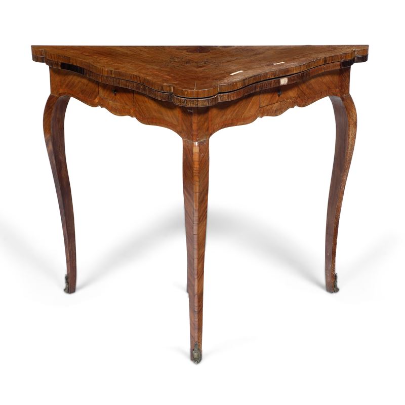 Tavolo da gioco lastronato. Genova XIX secolo  - Asta Antiquariato - Cambi Casa d'Aste