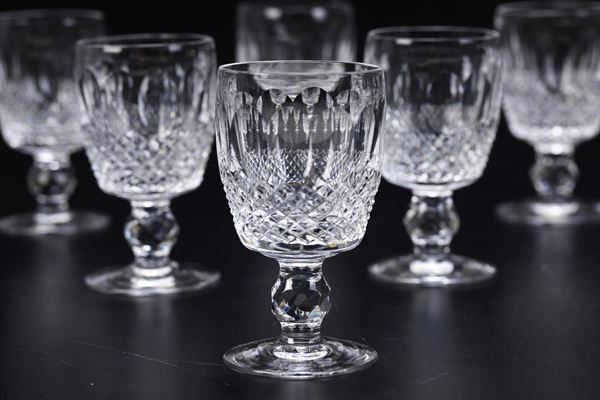 Dodici calici da Sherry. Irlanda, Manifattura Waterford, XX secolo.