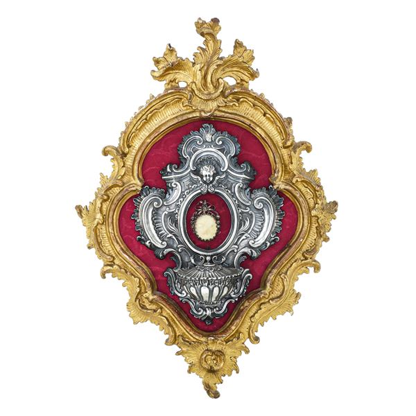 Differenti manifatture genovesi del XVII-XVIII secolo Acquasantiera