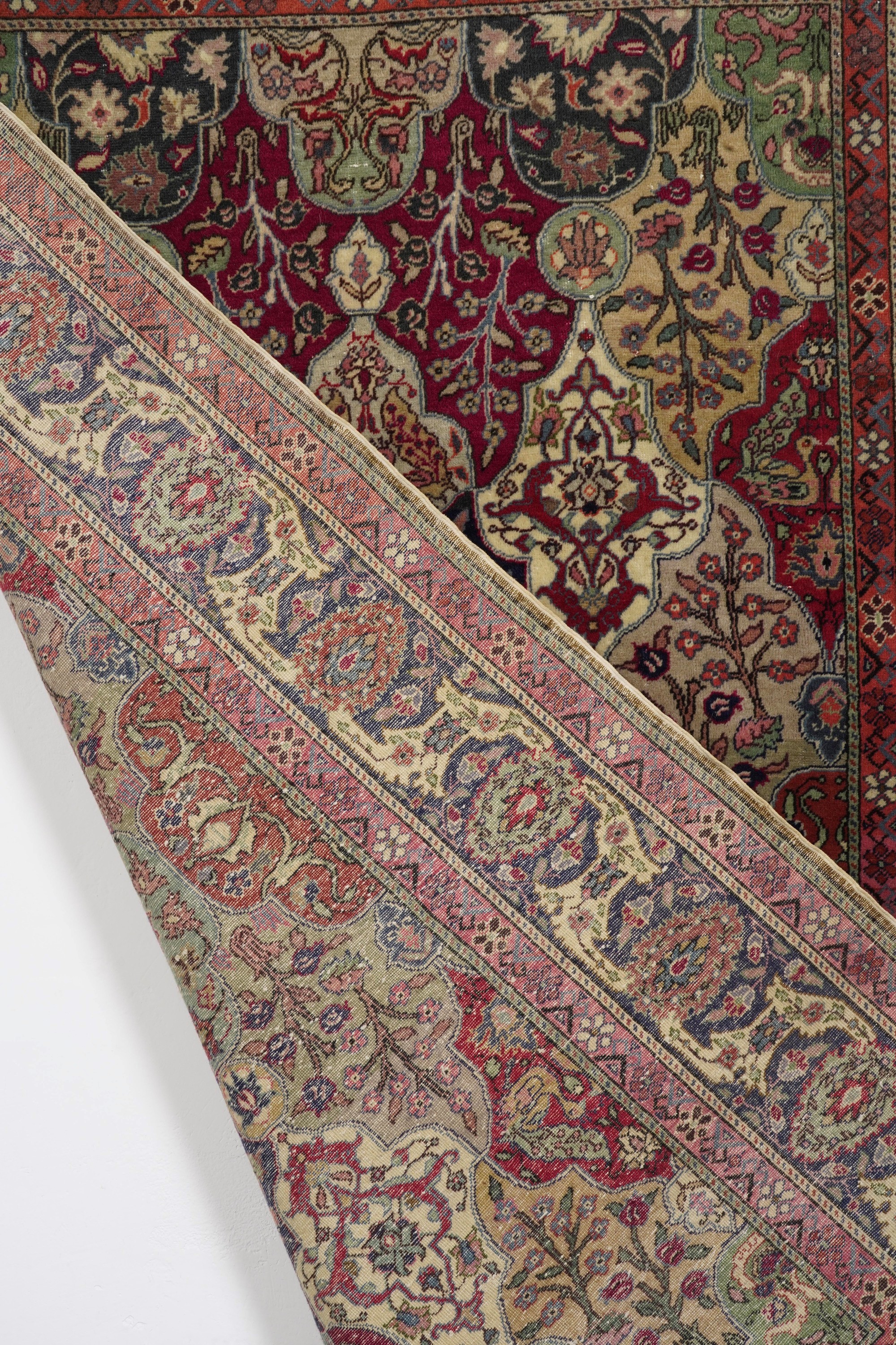 Tappeto Anatolia, XX secolo, cm 150x225